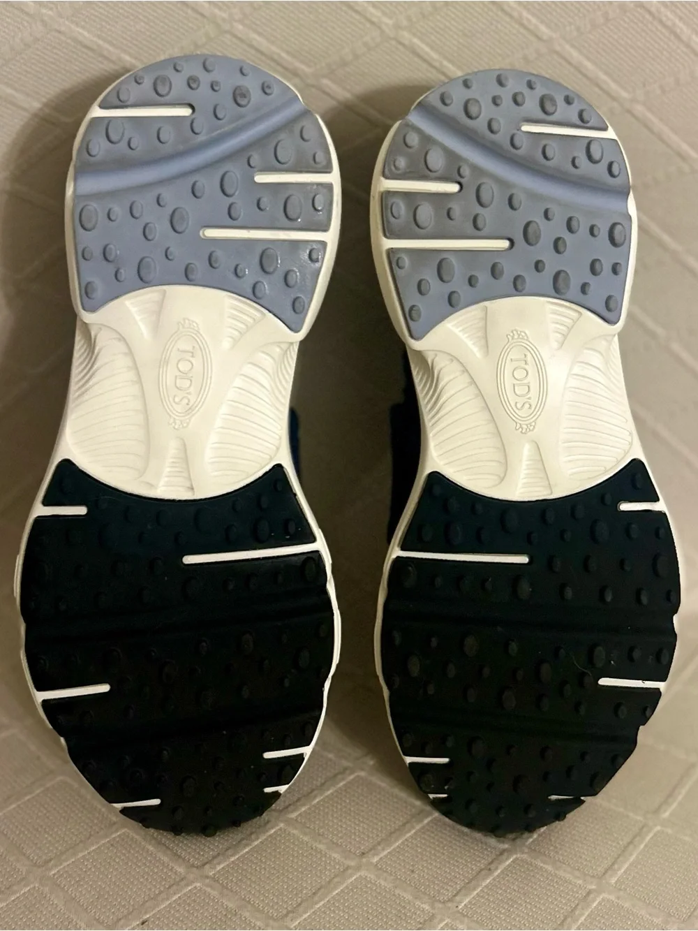 Toms new without